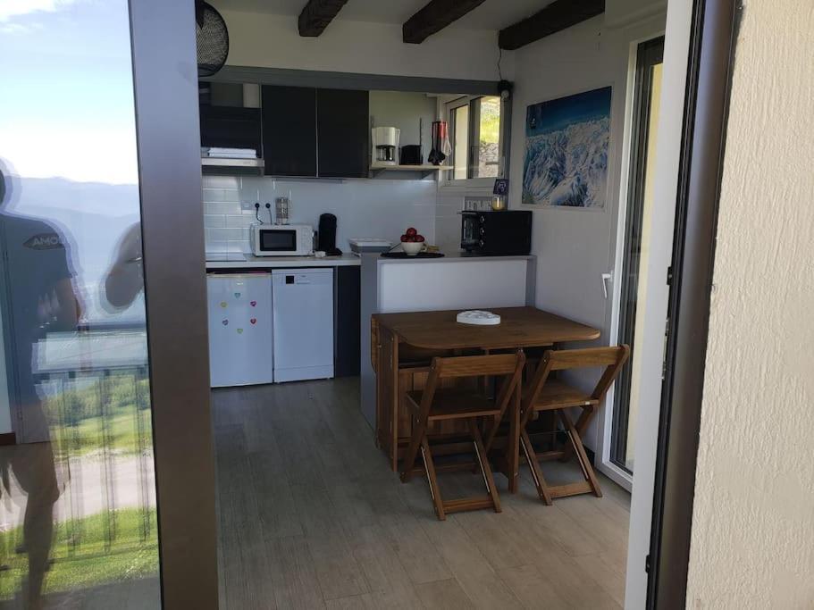 생라리술랑 Vue Panoramique Sur Les Pyrenees 아파트 외부 사진